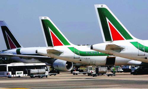 Crisi Alitalia, il premier 
dice no al commissario