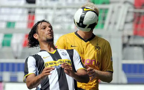 Milan e Inter in cantiere 
E la Juve è già favorita