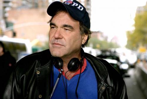 Oliver Stone racconta Bush jr. 
"Tra la commedia e Shakespeare"