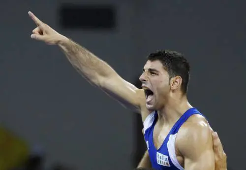 Basta una mossa alla Hulk e Minguzzi diventa Ercolino