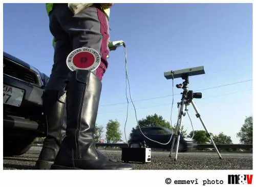 Codice della strada: 
giro di vite sui limiti 
e multe più salate