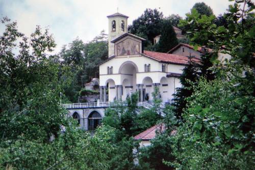 Frati massacrati: giallo sui biglietti anti pedofili