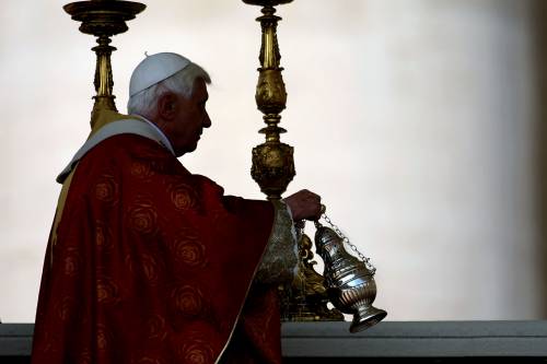Papa: "Educare i clandestini alla legalità"