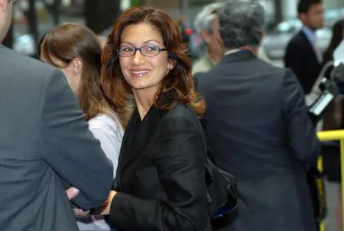 Aria di staffetta in regione Lombardia 
la Gelmini è pronta per il Pirellone