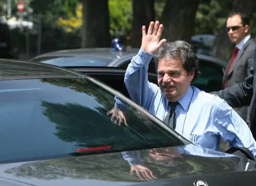 Alitalia, Brunetta duro: 
andiamo avanti anche 
senza ok del sindacato