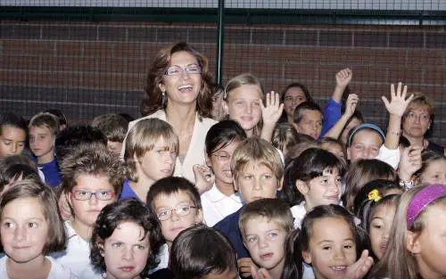 Alunni in festa per la Gelmini: "Grazie per il rigore e la serietà"