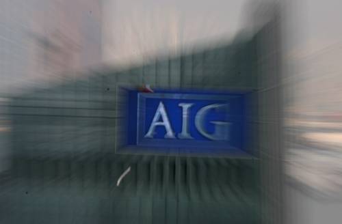Paura per il colosso Aig: si spera nel governo 
Draghi: "Capitali banche sufficienti per reggere"