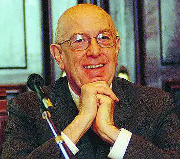 Al via Moda Donna Aprono e chiudono i giovani talenti