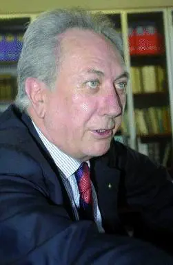 Malacalza, il gigante che vuol guidare la lotta dei piccoli