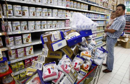 Latte, giro di vite sui prodotti "Made in China"