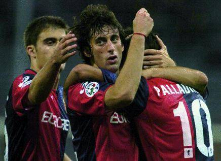 Il Genoa si aggrappa a Milito