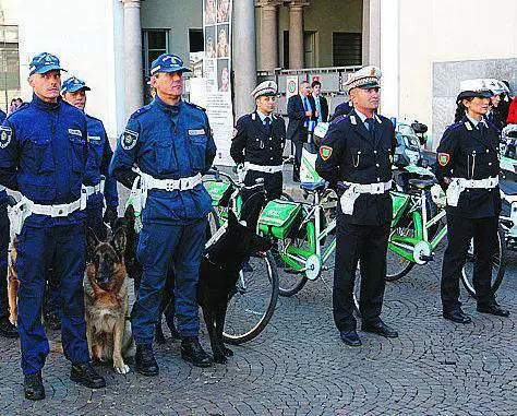 A novembre  arrivano i rinforzi: 129 vigili in più sulle strade