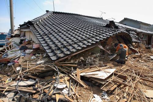 Tibet, doppia scossa 
di terremoto: 30 morti