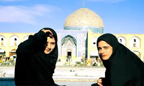 Iran, arriva l’auto per sole donne