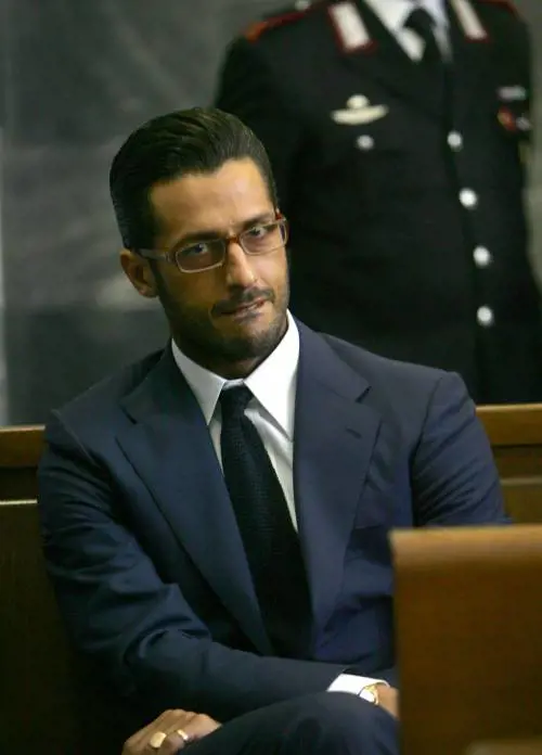 Vallettopoli, Corona in aula: inizia lo show