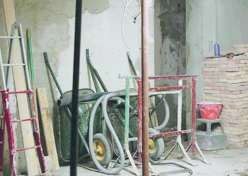 L’ambulatorio Canova è un cantiere-fantasma