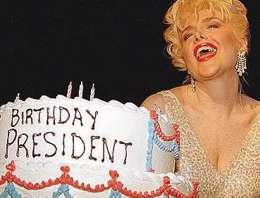 Veleni elettorali: quando i colpi bassi ti fanno morire. Dal ridere