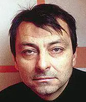 Battisti, il terrorista fa la vittima «Darmi allItalia è uccidermi»