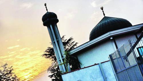 Il prefetto boccia il referendum: «Sulla moschea non si può fare»