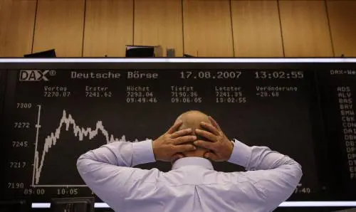 Borse, a picco l'Europa 
persi altri 230 miliardi