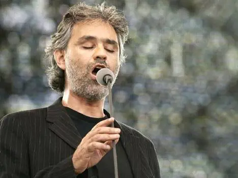 Tutti in piedi, serve una prova d'orchestra