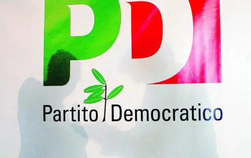 Il Pd sceglie il gioco delle coppie per non perdere il gioco della poltrona
