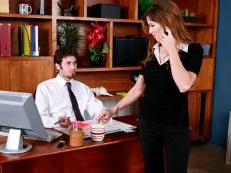 Il sesso funziona 
quando nasce in ufficio