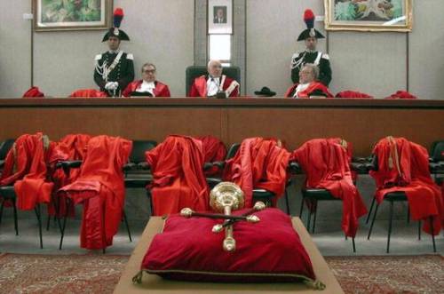 Il Csm condanna tre giudici per sentenze lumaca
