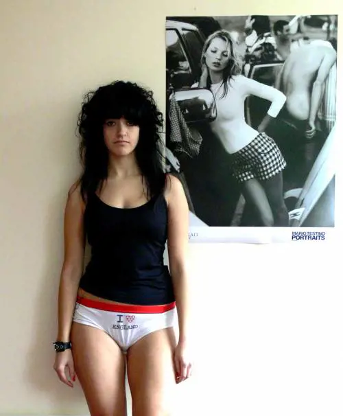 Minacciata di morte dagli islamici  
la nuova star dell’arte inglese