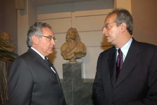 Anche la finanza di sinistra abbandona il Pd