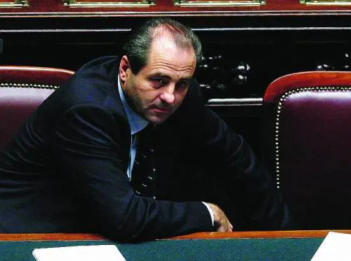 Il moralista Di Pietro campione di assenteismo