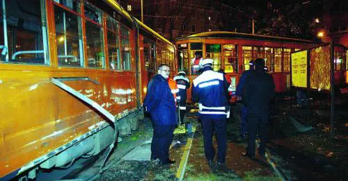 Abusi sui minori: il critico Riva condannato a 9 anni