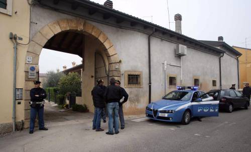 Verona, una pista per la strage: la paura di un crac