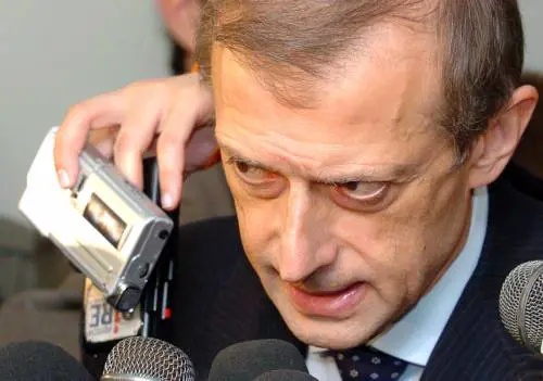 Il Pd cerca di riunire i cocci con un congresso