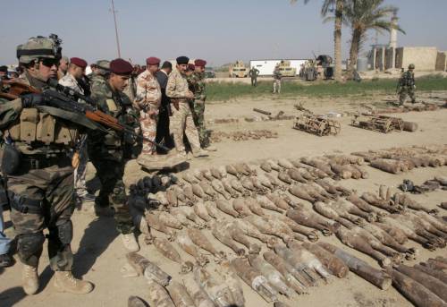 Baghdad, sotto attacco 
la zona verde: uccisi 
tre dipendenti dell'Onu