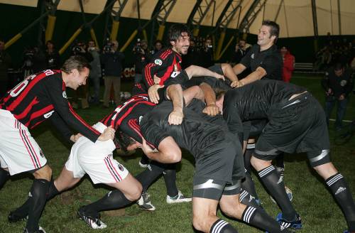 All Blacks a Milanello 
per "caricare" il Milan
