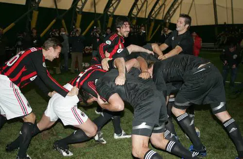 All Blacks a Milanello 
per "caricare" il Milan