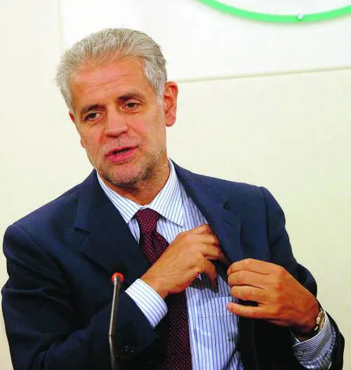 Formigoni: "Crisi? Noi diamo credito alle imprese"