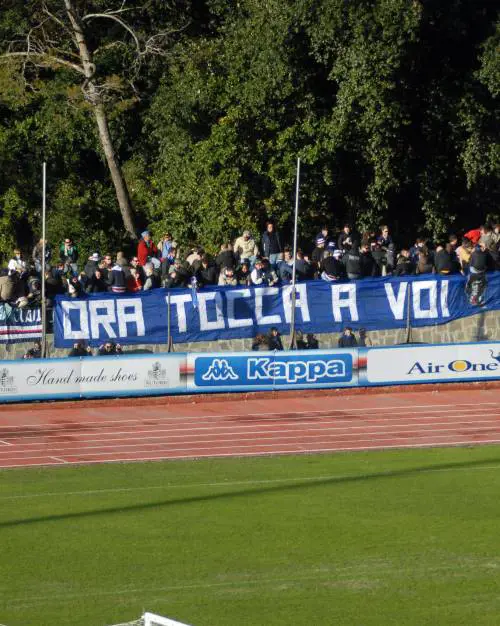 Fischi e mugugni contro la Sampdoria