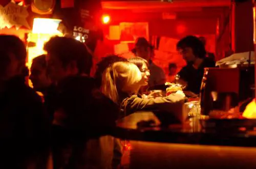 I paradisi Arci: 
gin a 7 euro 
e zero scontrini