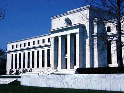 TASSI/1 La Fed affila le forbici: atteso un taglio dello 0,75 per cento