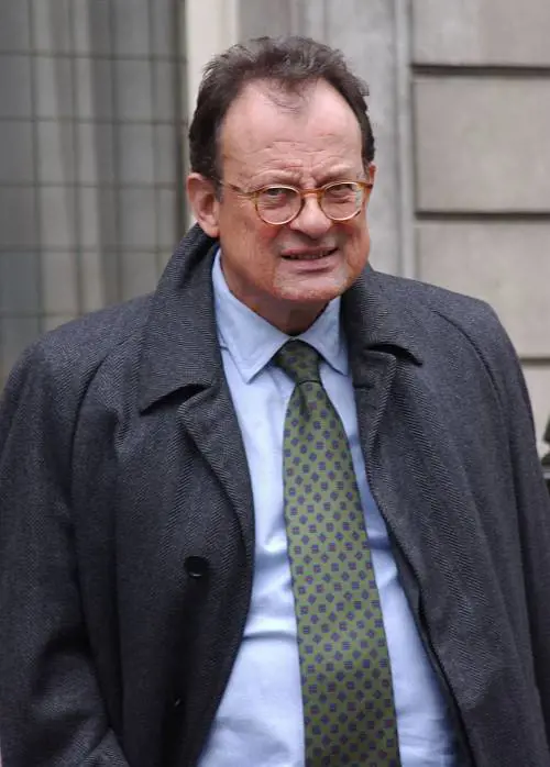 Mills, il pm: "Condannatelo a 4 anni e 8 mesi"