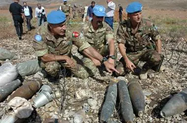 Schifani con i nostri soldati in Libano: "Portatori di pace"