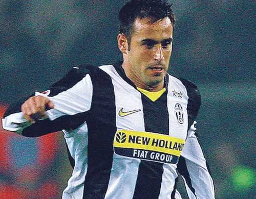 Come vola la Signora 
a parametro zero