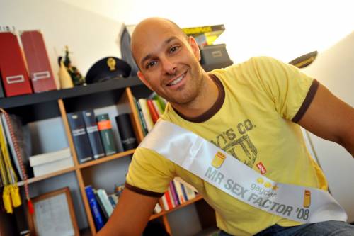 Il giallo del Vigile gay al Grande Fratello