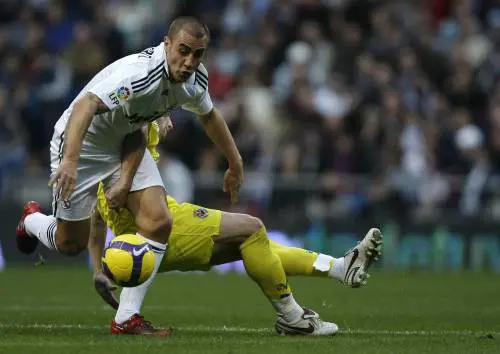 Cannavaro: "Gomorra? 
Non fa bene all'Italia"