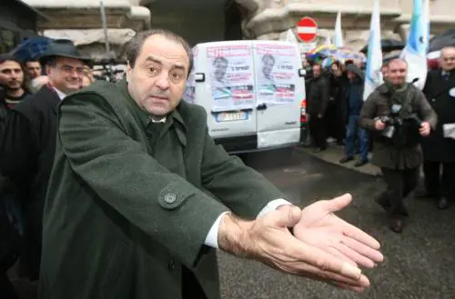 Così Di Pietro ha creato 
la sua Italia del mattone