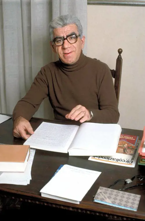 Le difese d’ufficio di colleghi e critici