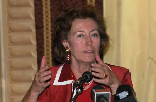 Alitalia, Moratti: "Valutare l’ipotesi Lufthansa"