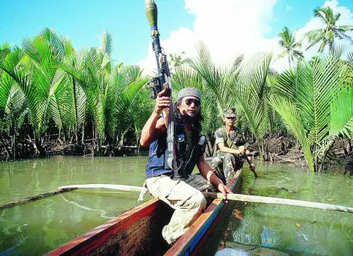 Filippine, terroristi islamici sequestrano ingegnere italiano
